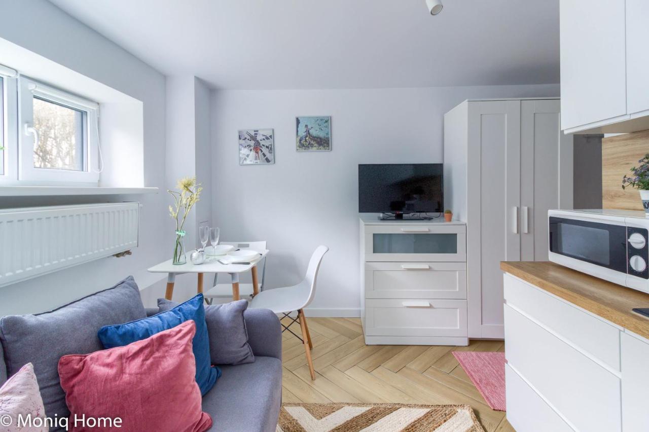 M&R Apartament Smart&Bright Batorego 16, Netflix, Free Wifi, Metro I Park Pole Mokotowskie, Stodola, Self Check-In, 5 Minut Od Centrum Warszawa Exteriör bild