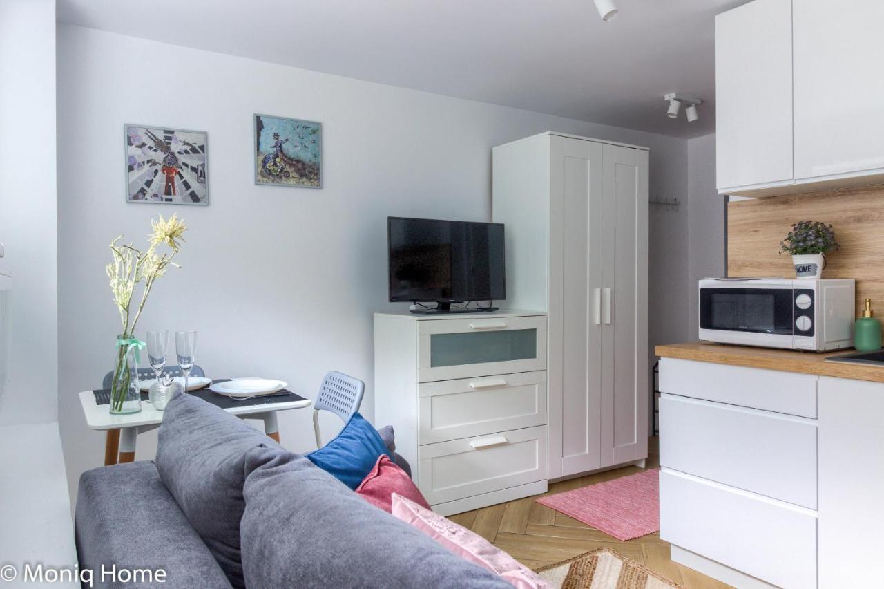 M&R Apartament Smart&Bright Batorego 16, Netflix, Free Wifi, Metro I Park Pole Mokotowskie, Stodola, Self Check-In, 5 Minut Od Centrum Warszawa Exteriör bild