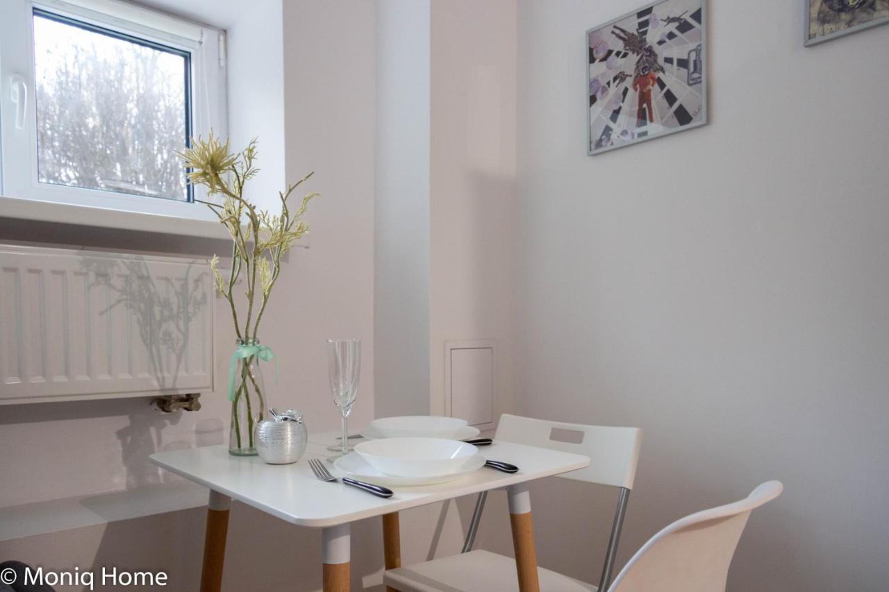 M&R Apartament Smart&Bright Batorego 16, Netflix, Free Wifi, Metro I Park Pole Mokotowskie, Stodola, Self Check-In, 5 Minut Od Centrum Warszawa Exteriör bild